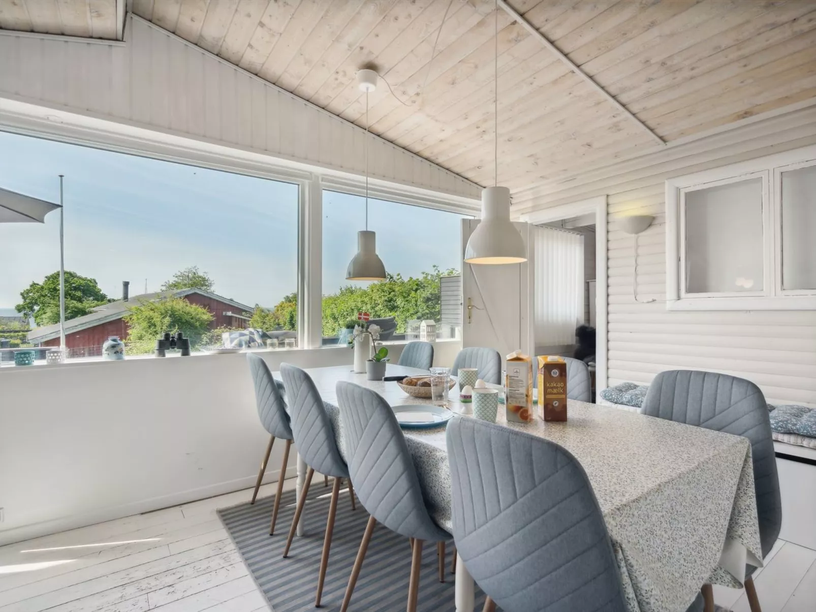 "Thrugils" - 200m from the sea-Binnen