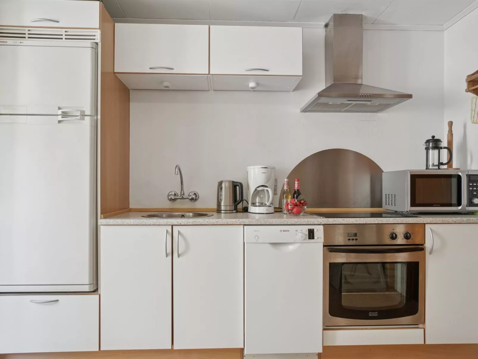 "Vasil" - 1.2km from the sea-Binnen