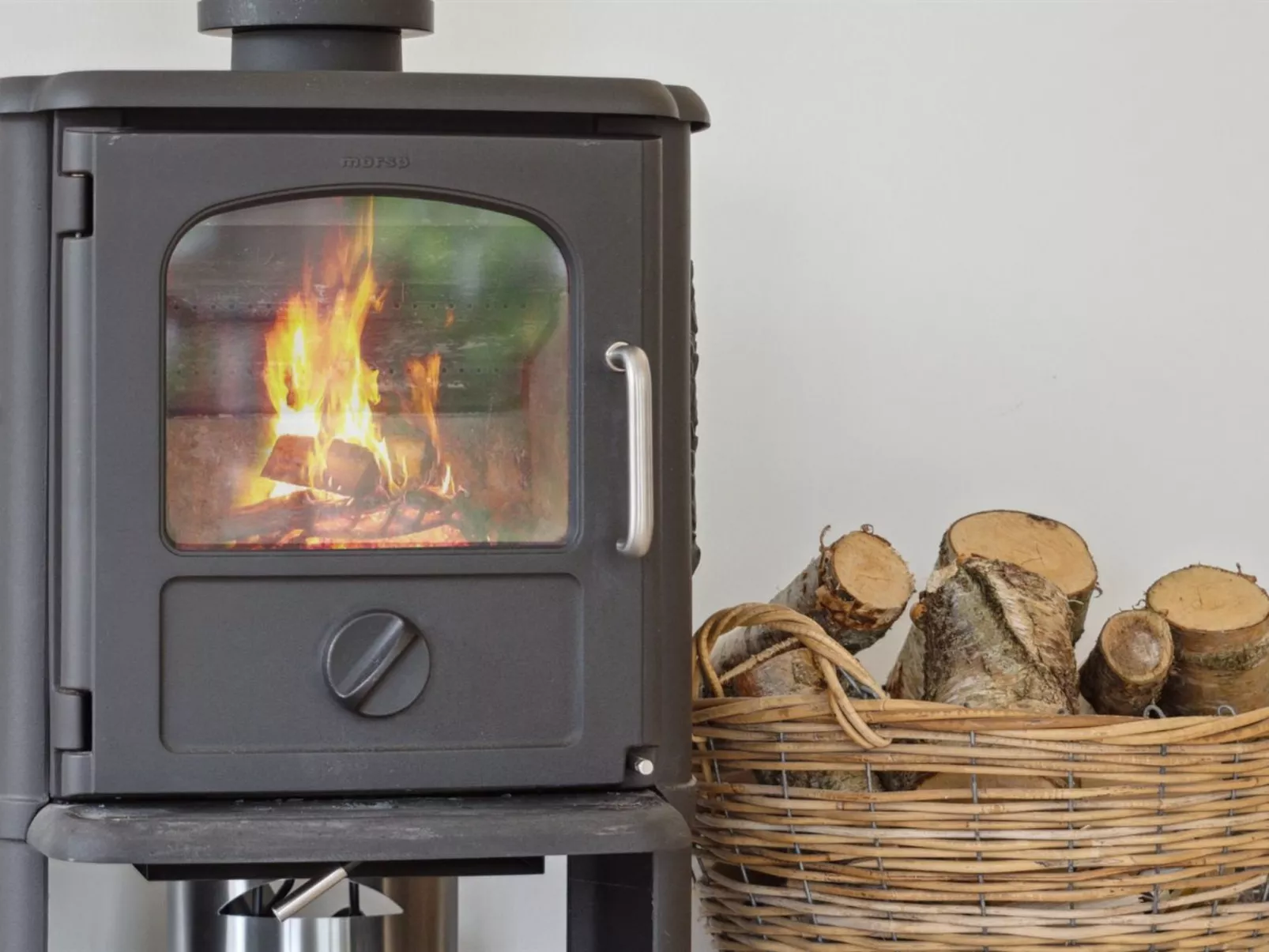 "Majvor" - 200m from the sea-Binnen