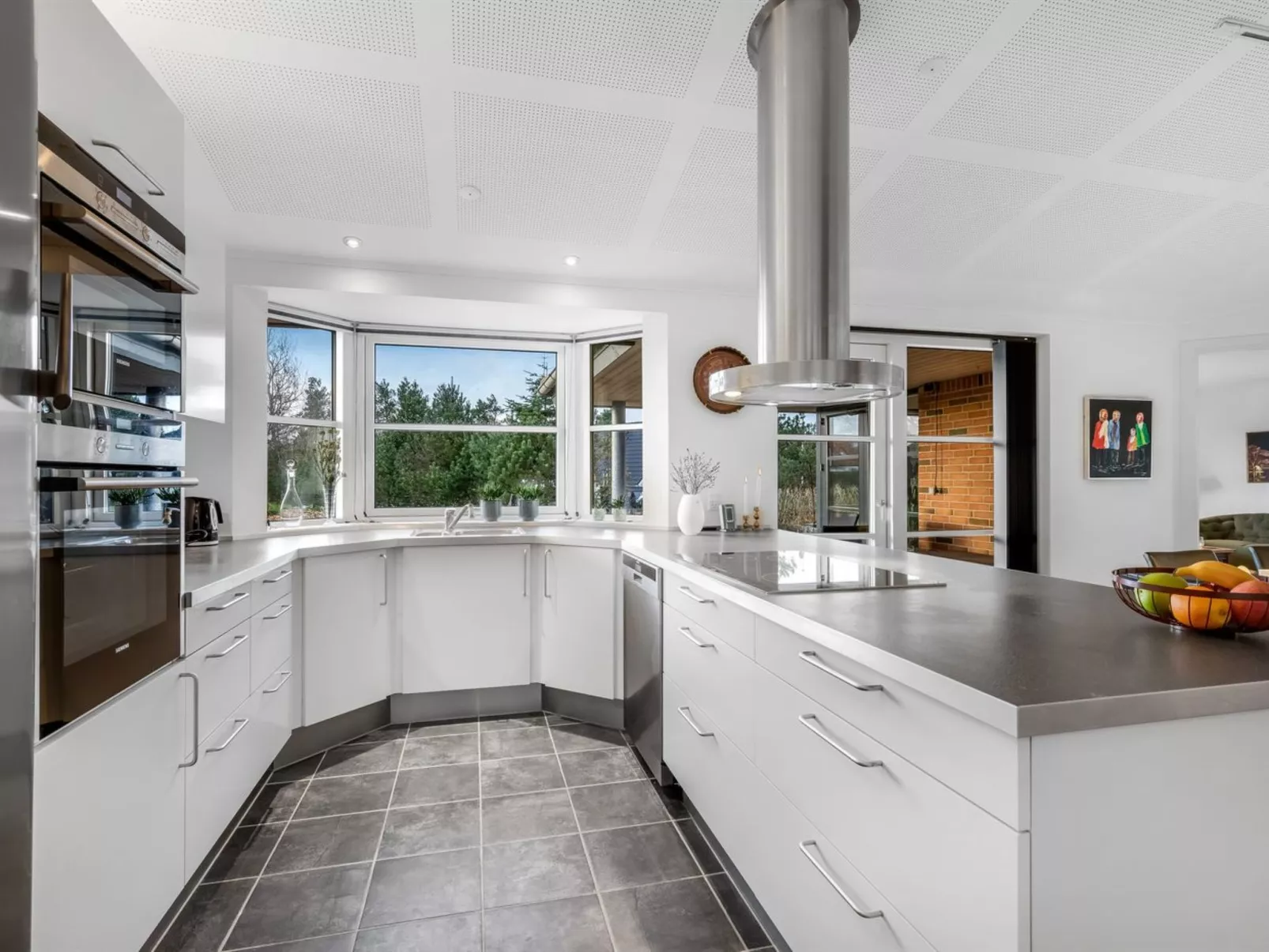 "Elsi" - 1.3km from the sea-Binnen