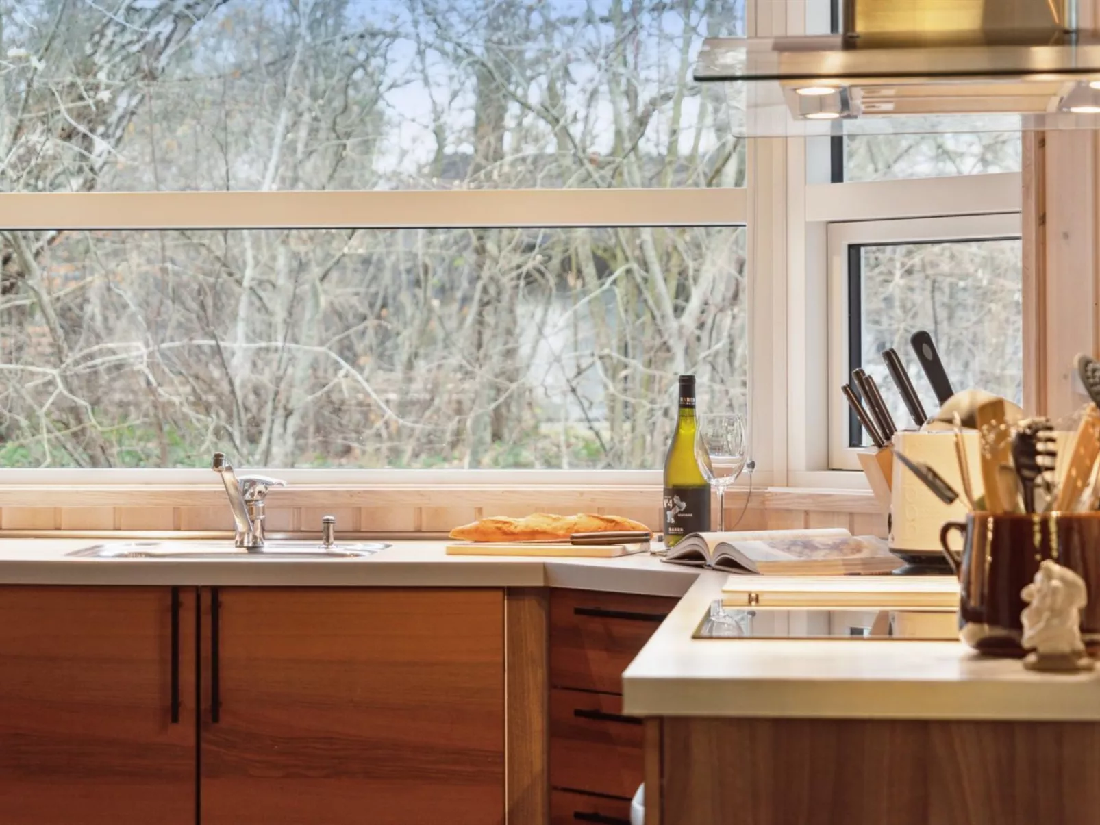 "Ananda" - 900m from the sea-Binnen