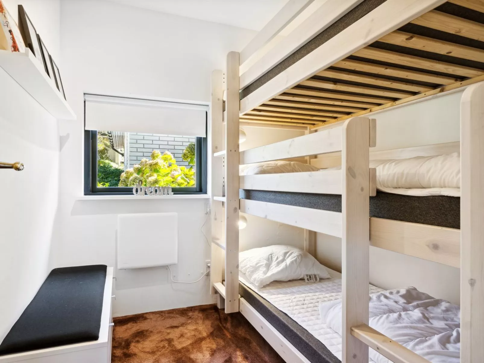 "Jovana" - 40m from the sea-Binnen