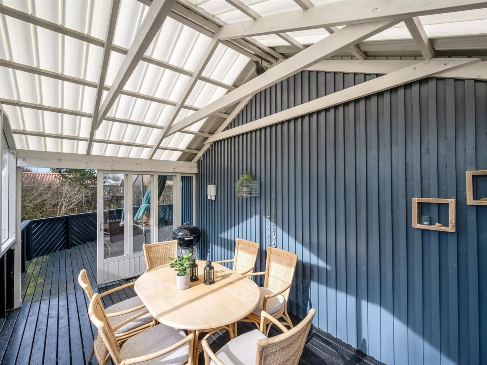 "Ingelis" - 150m to the fjord-Binnen