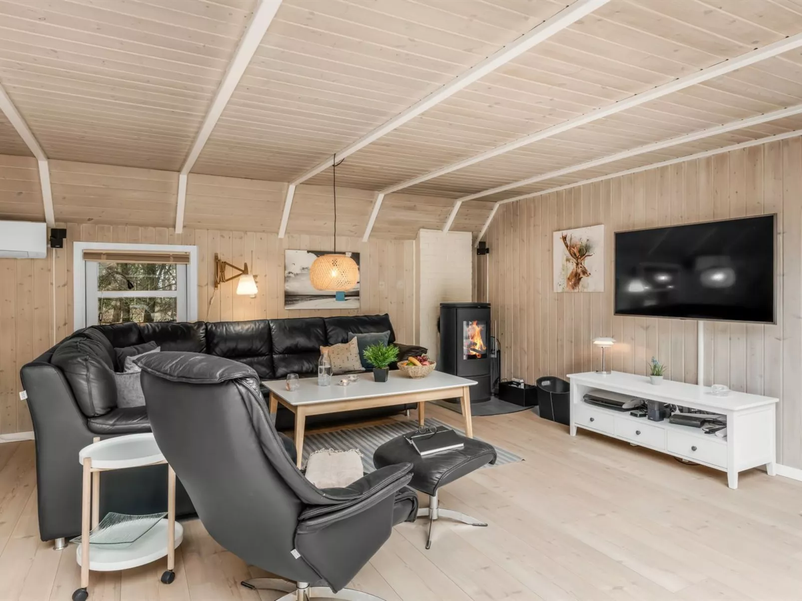 "Verna" - 800m from the sea-Binnen