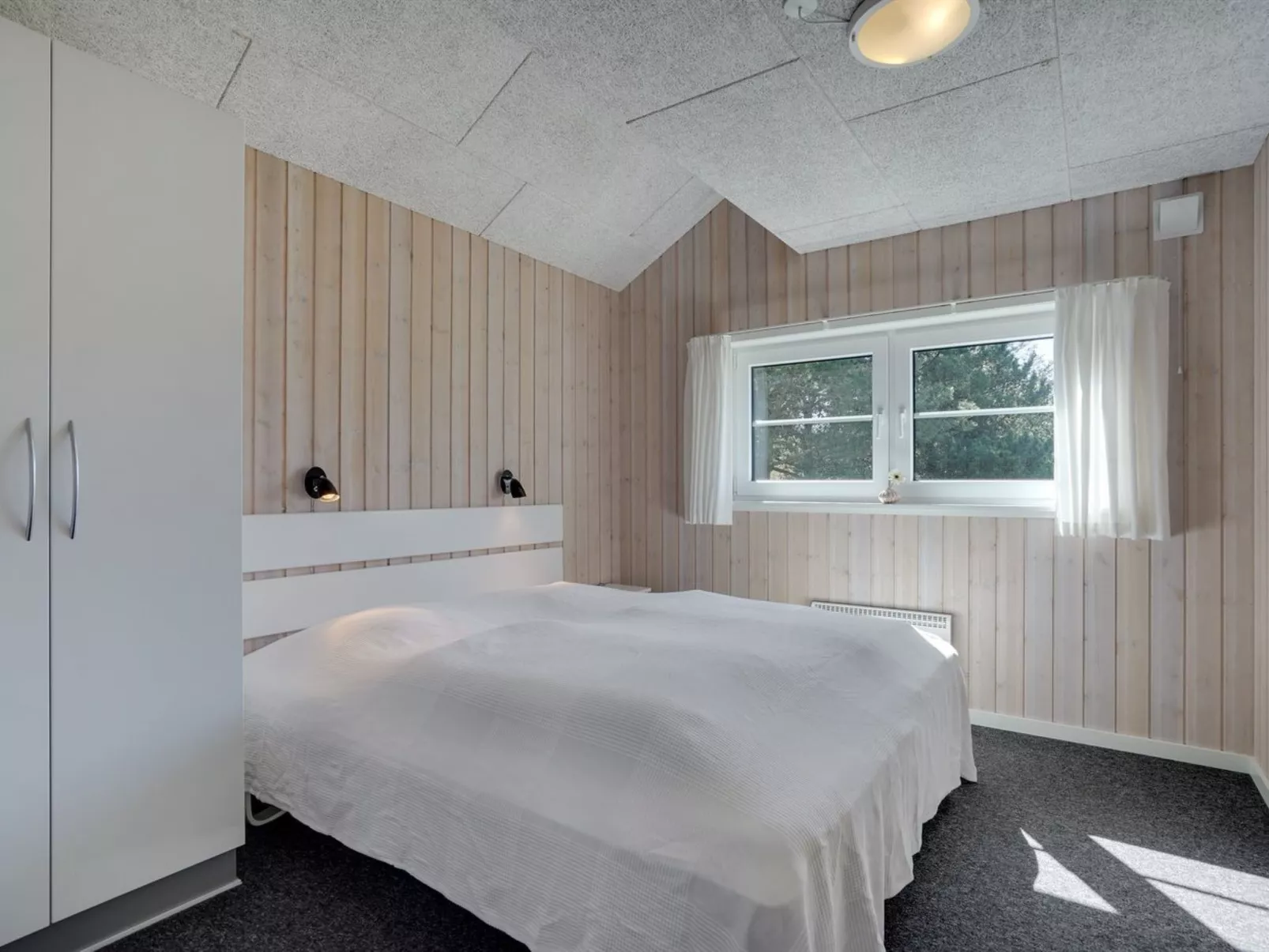 "Lova" - 600m from the sea-Binnen