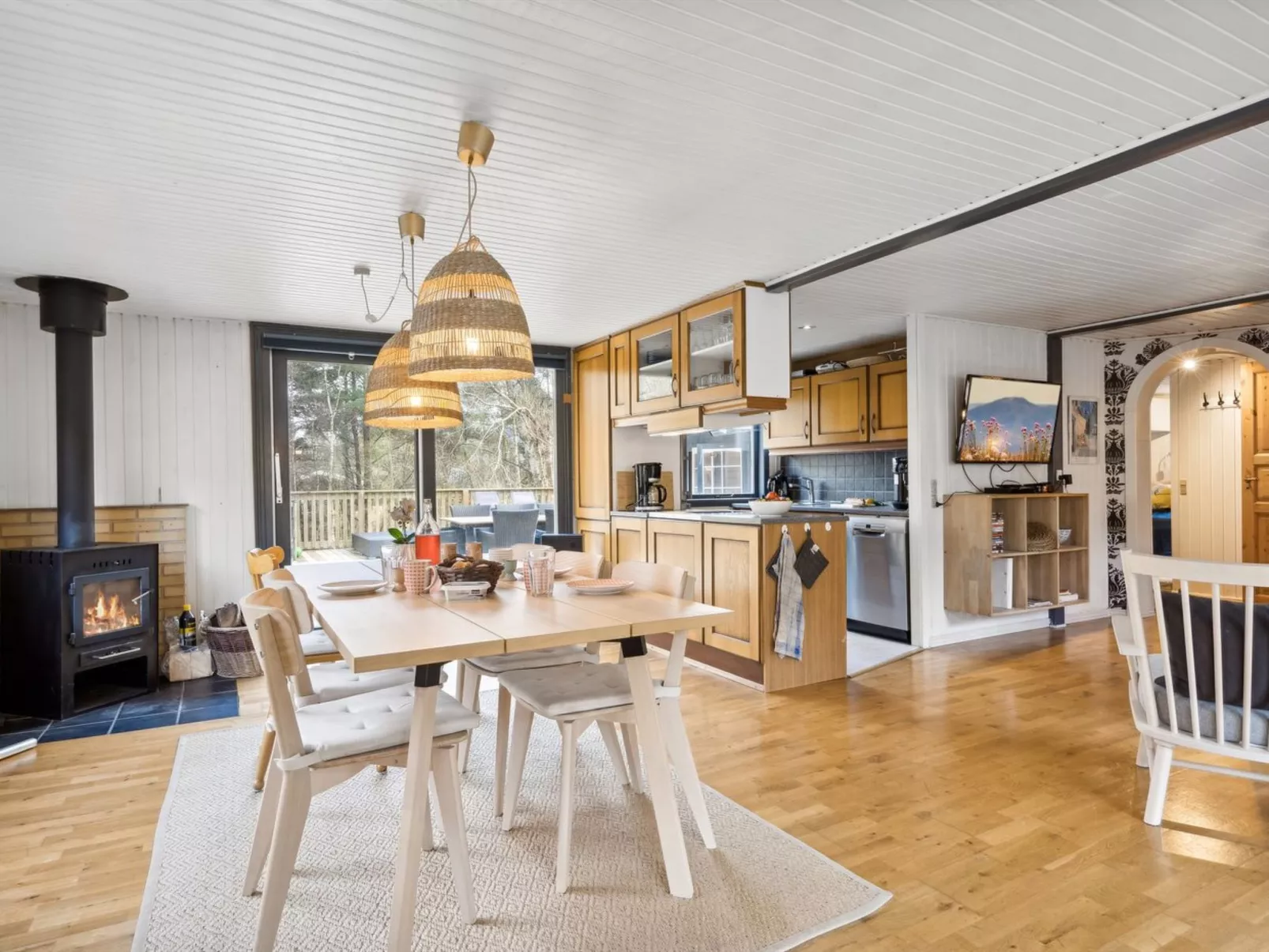 "Ulfiat" - 2km from the sea-Binnen