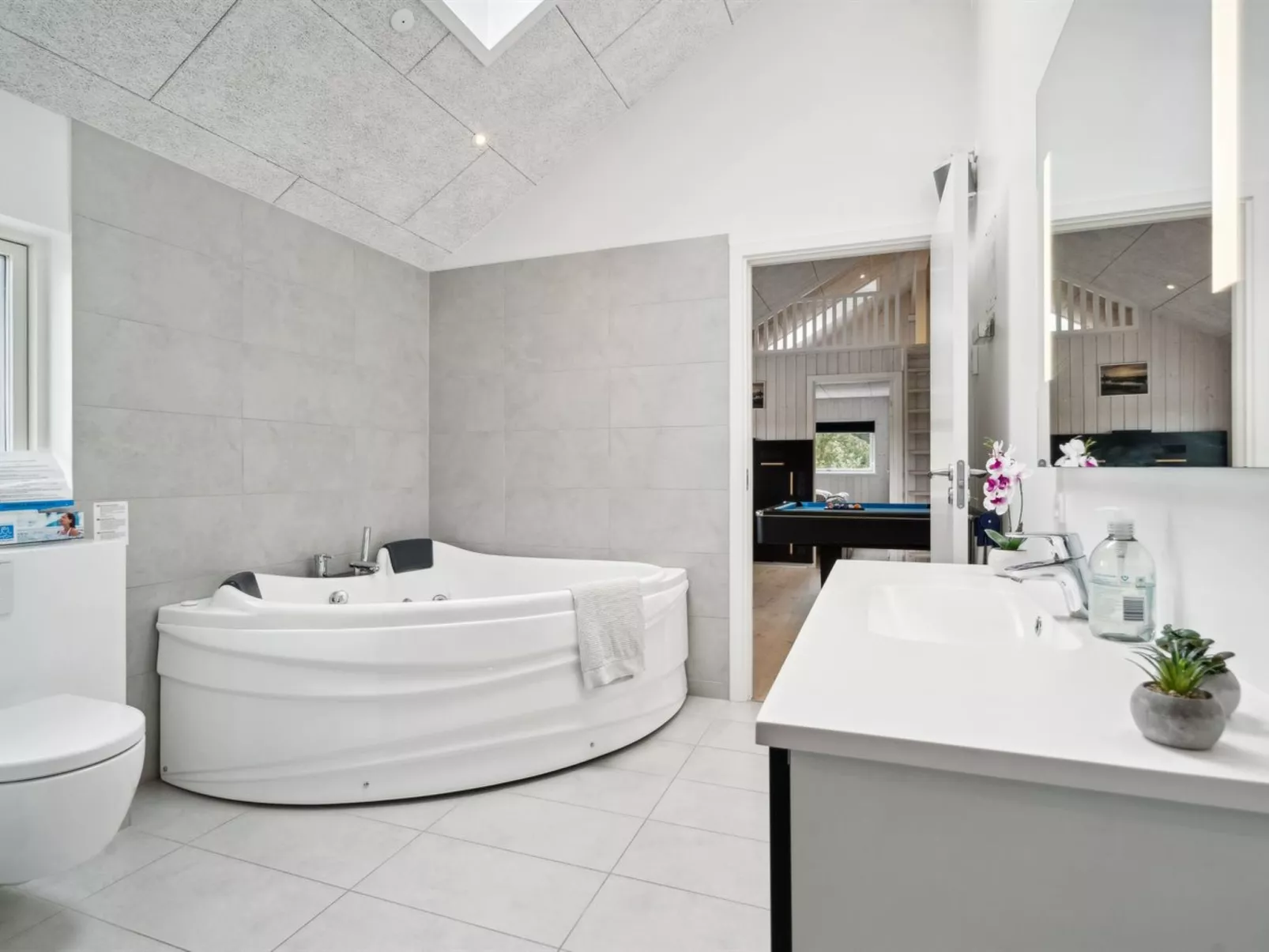 "Amai" - 4.5km from the sea-Binnen