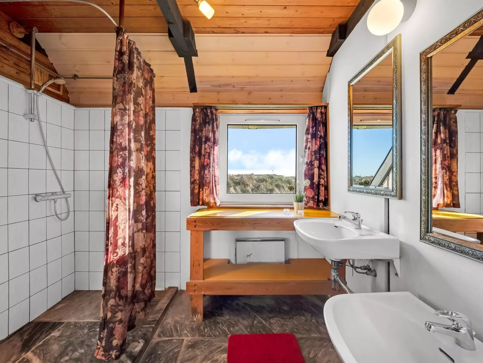 "Kurt" - 75m from the sea-Binnen