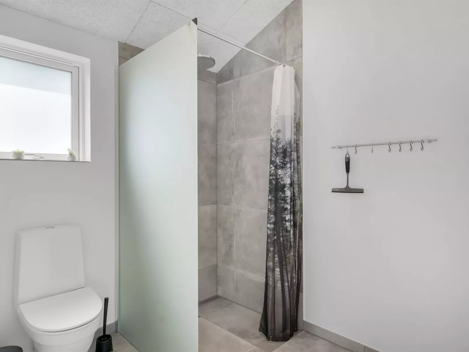 "Helga" - 650m from the sea-Binnen