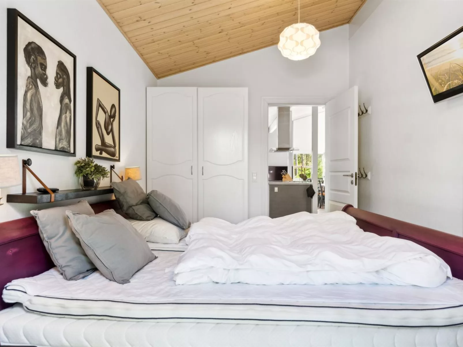 "Romil" - 2.1km from the sea-Binnen