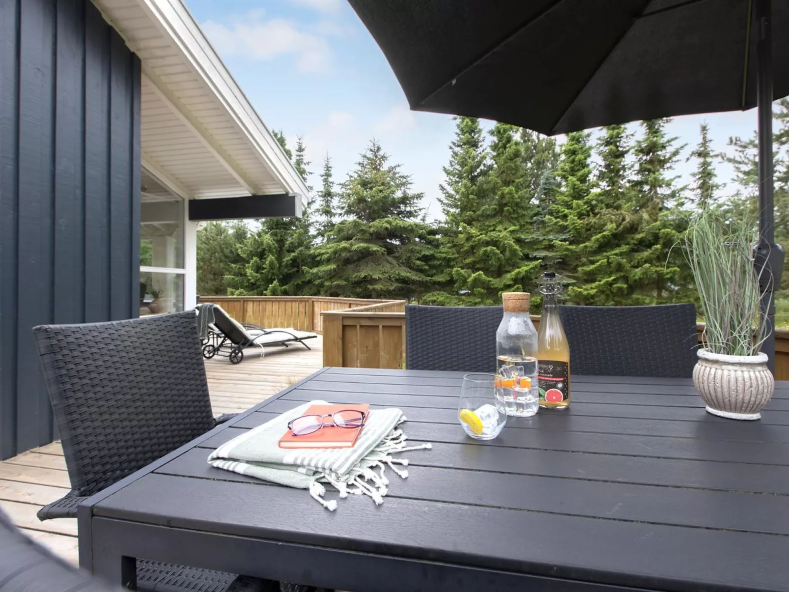 "Ingwin" -  from the sea-Buiten