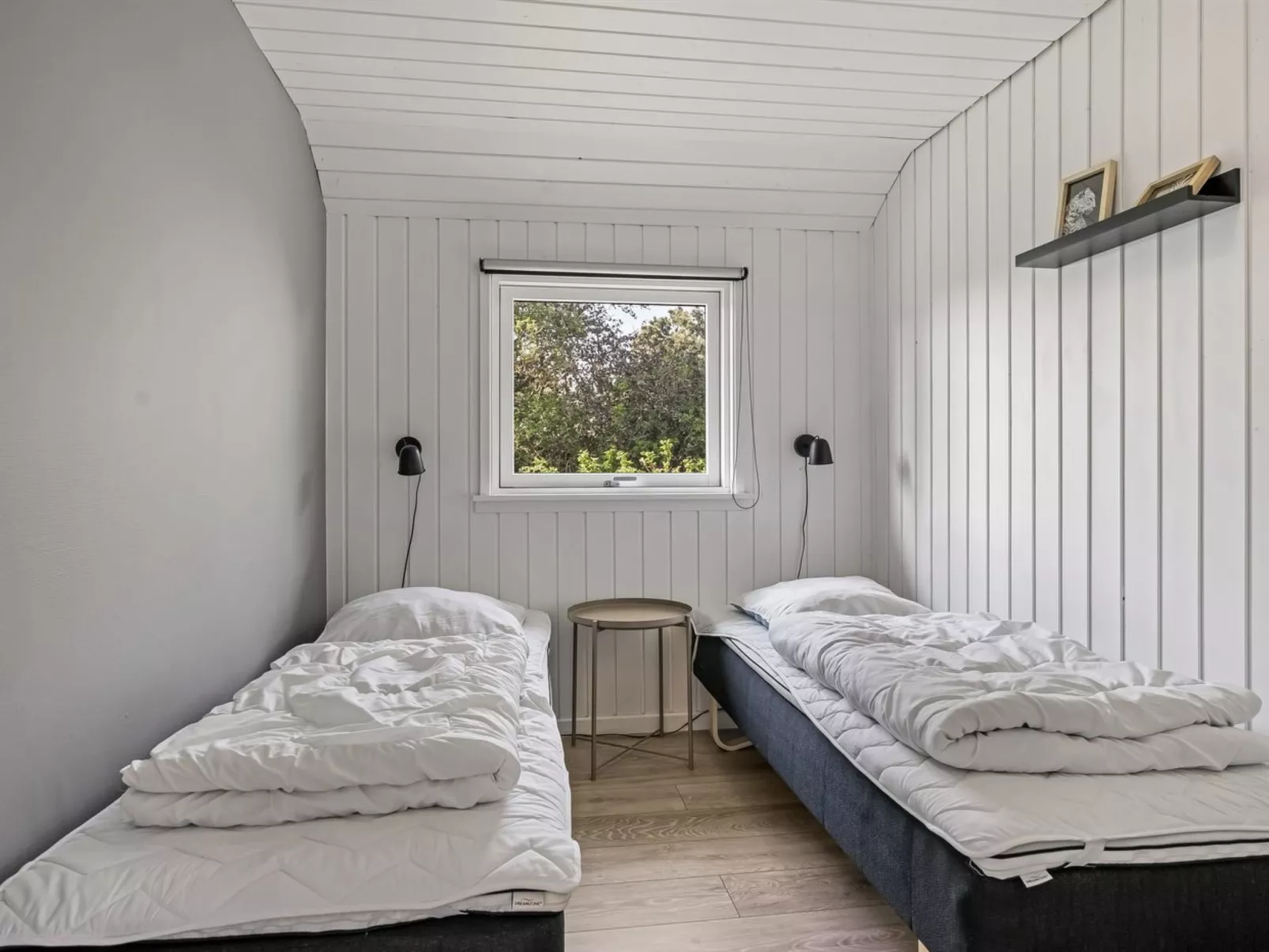 "Persa" -  from the sea-Binnen