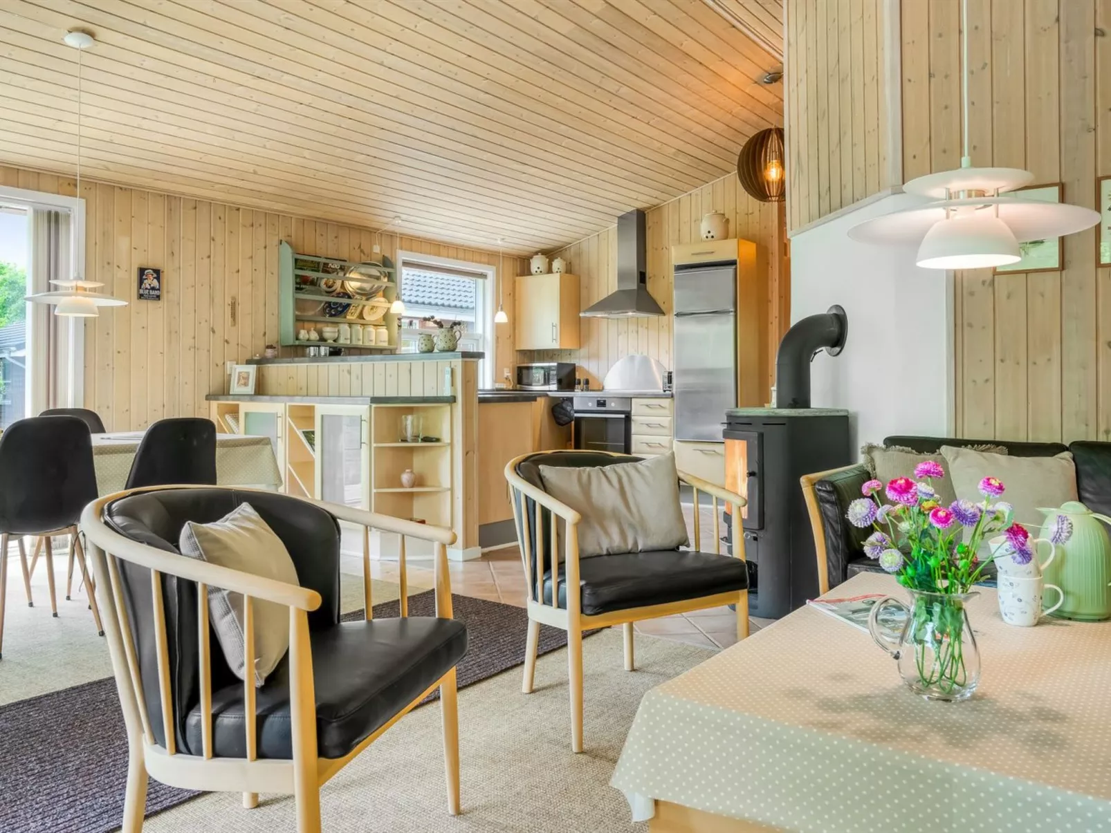 "Mauri" -  from the sea-Binnen