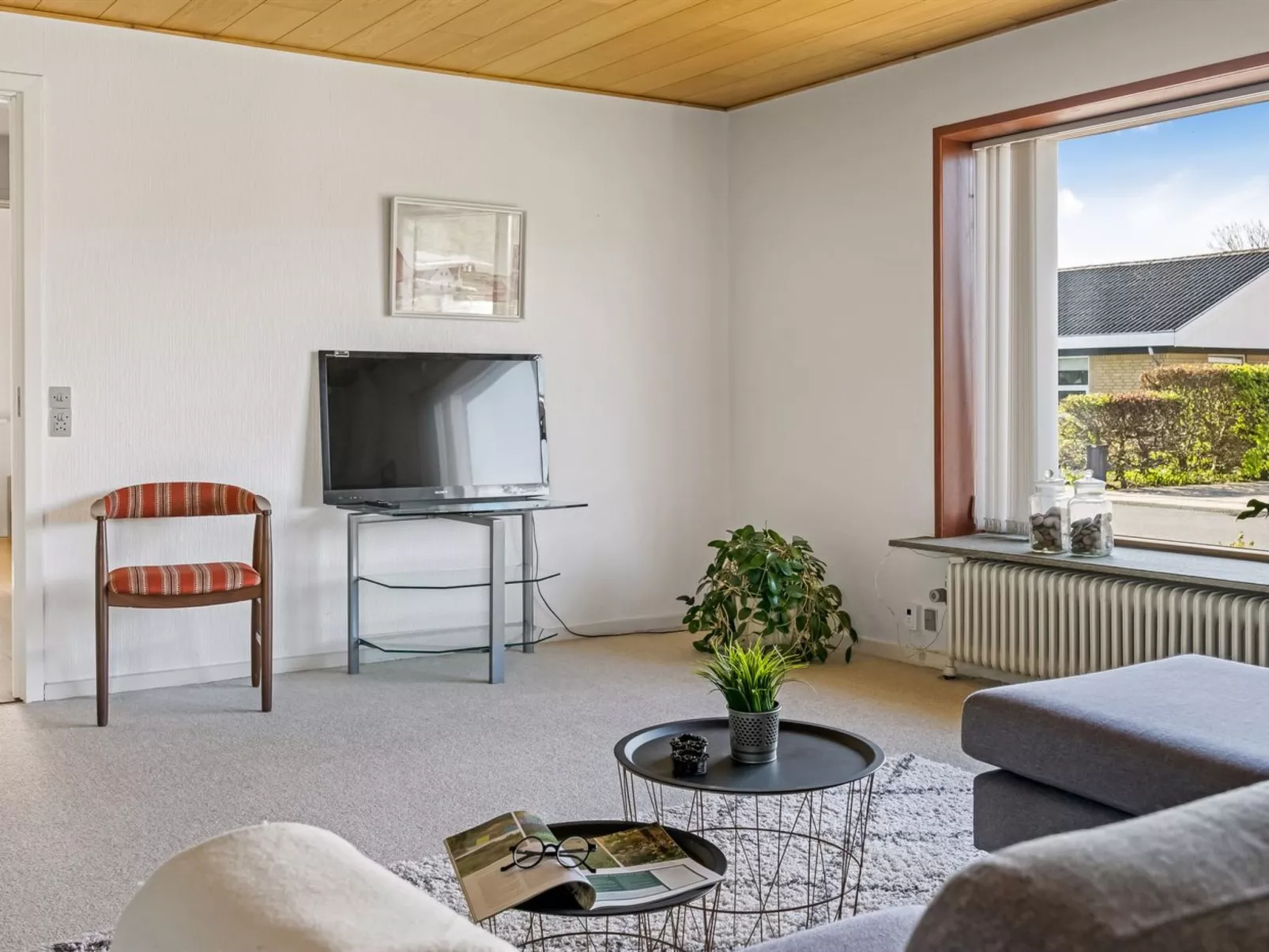 "Satu" - 2km from the sea-Binnen