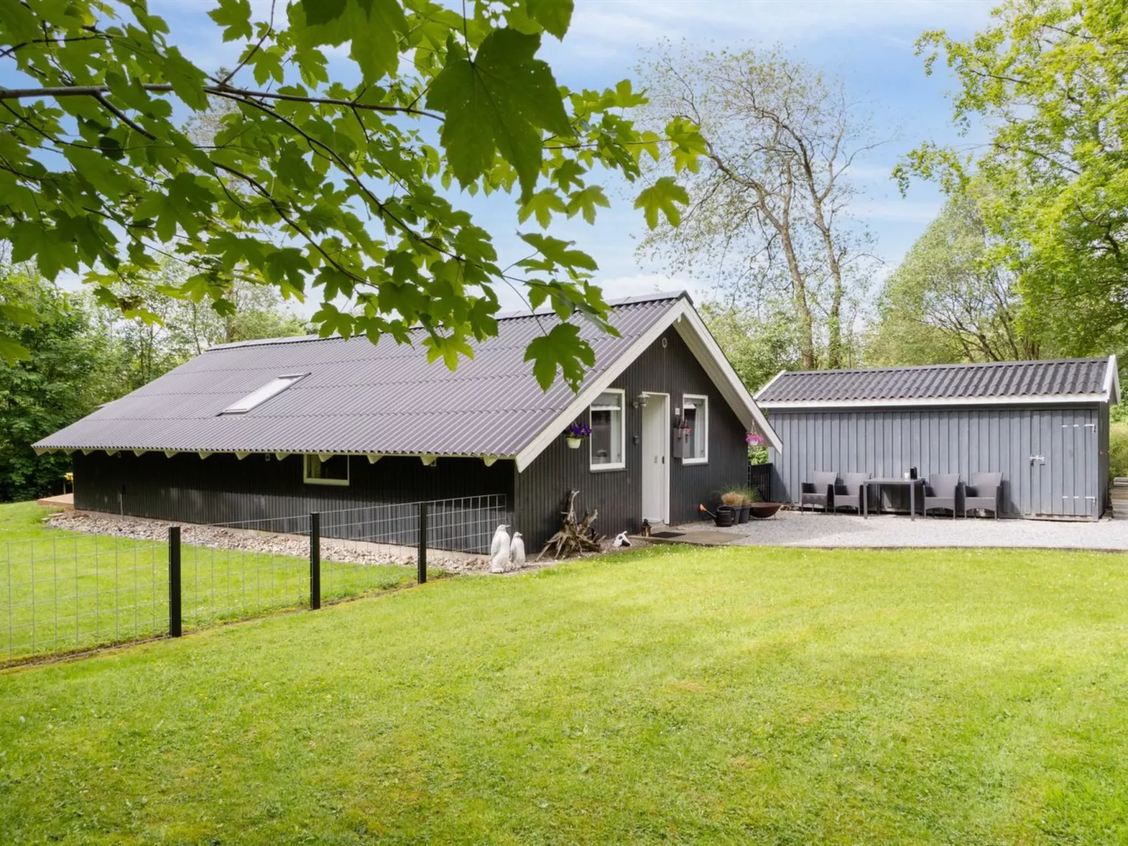 "Hereth" - 30km from the sea-Buiten