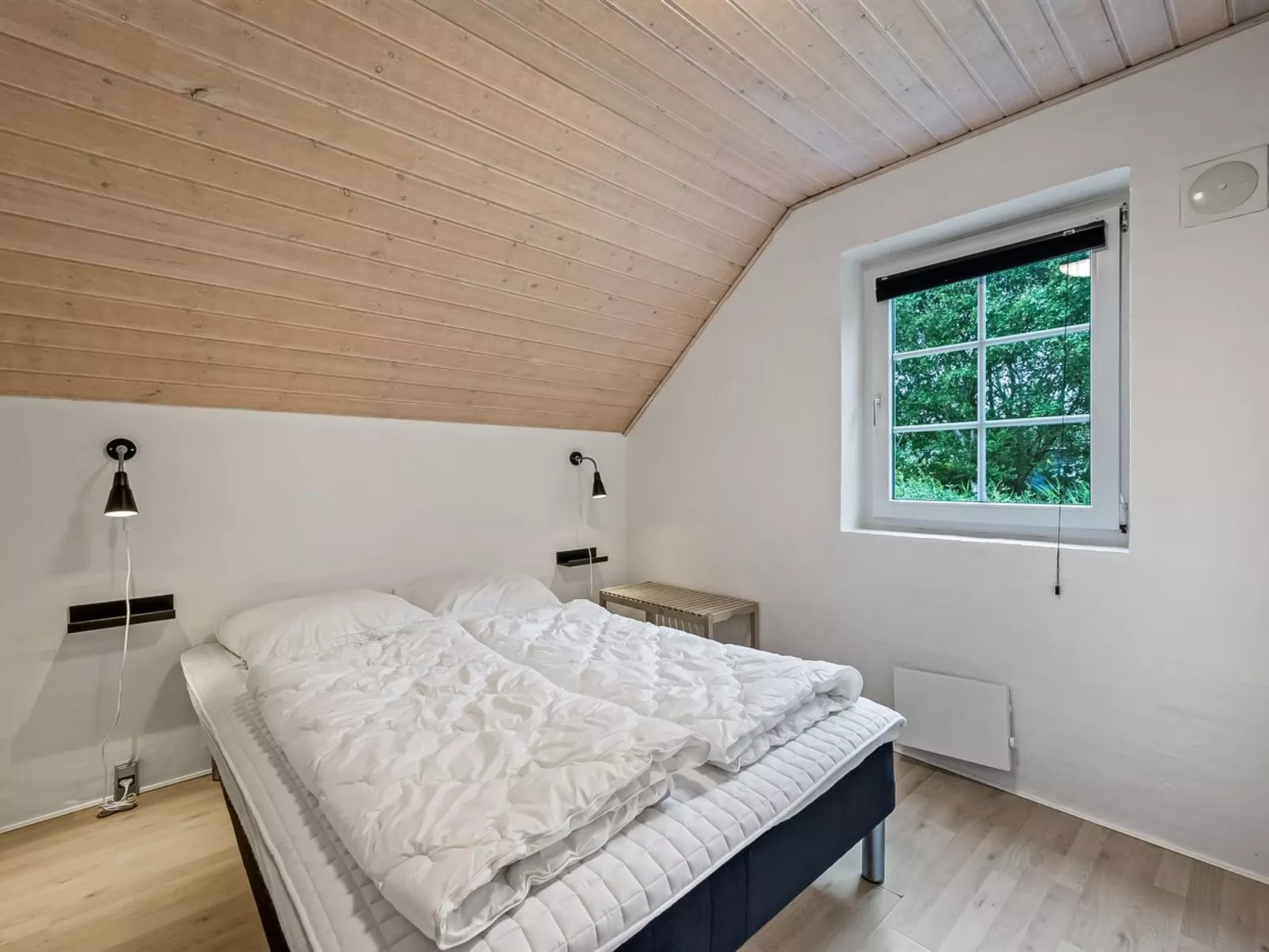 "Botmar" - 1.5km from the sea-Binnen