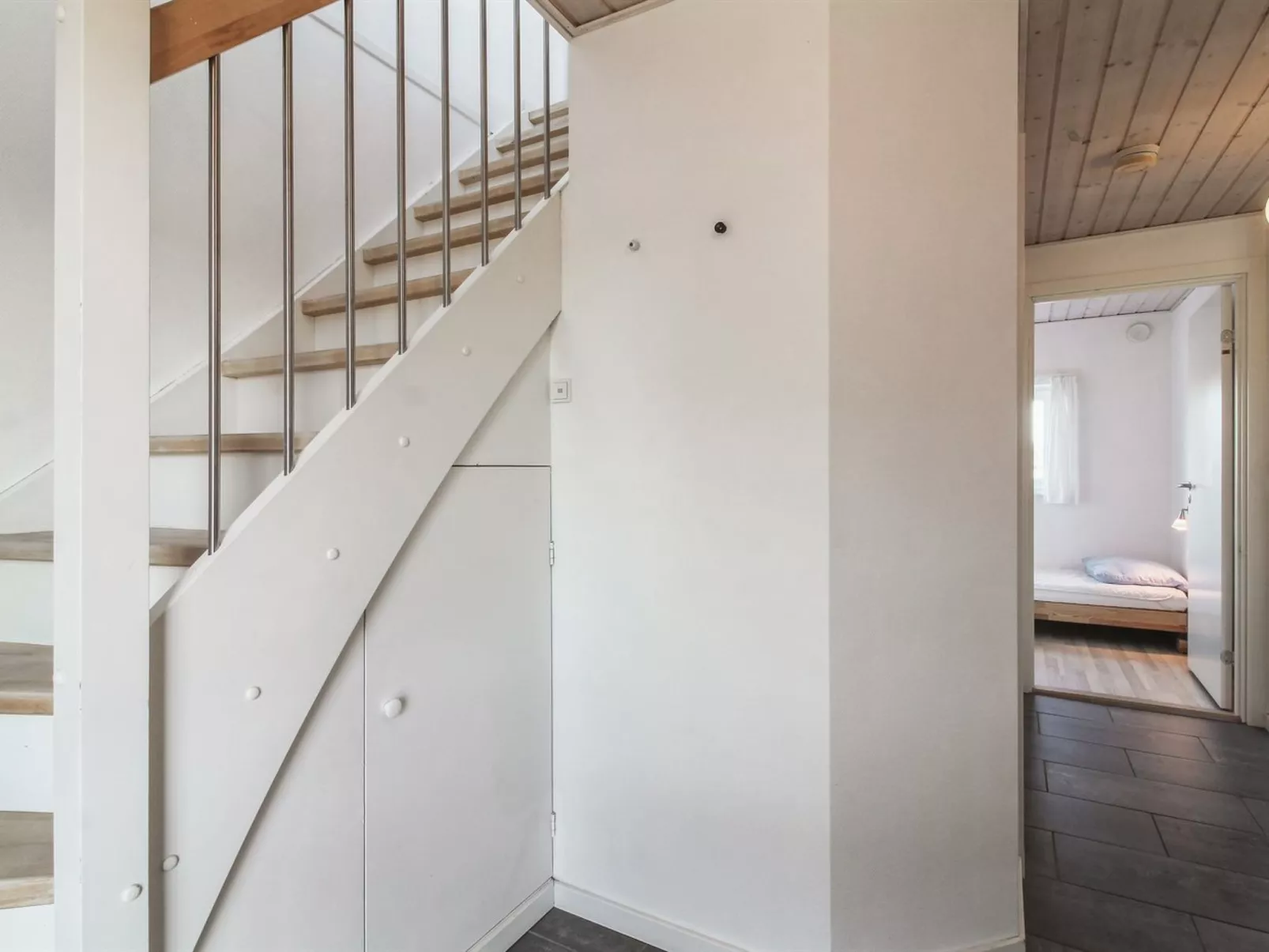 "Truls" - 700m from the sea-Binnen