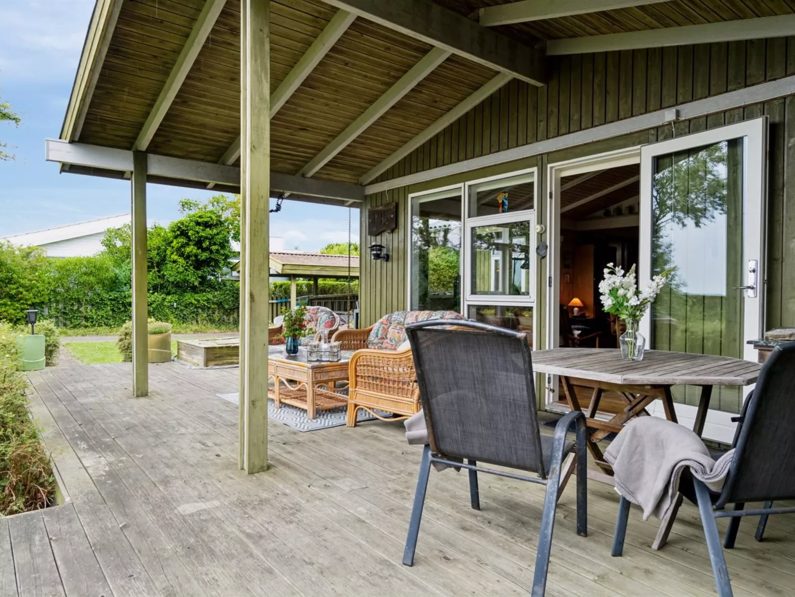 "Konsta" - 50m from the sea-Buiten