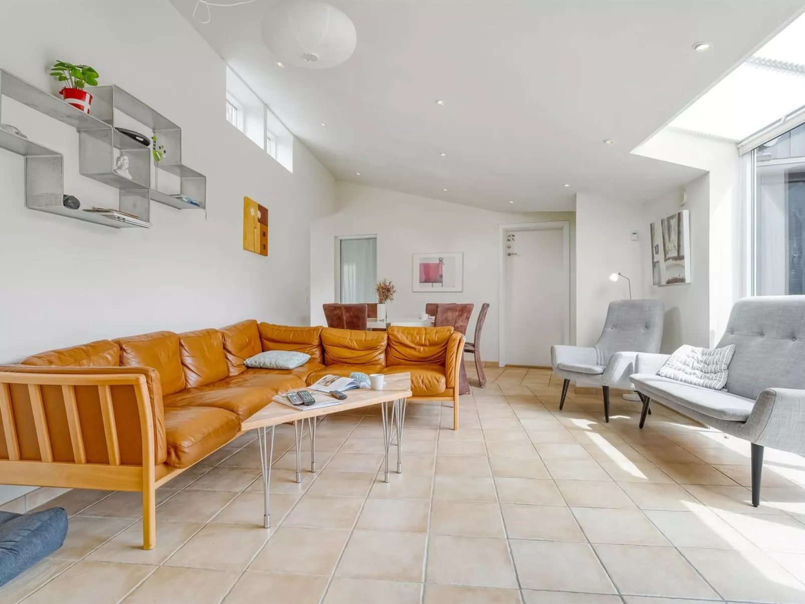 "Henkil" - 175m from the sea-Binnen