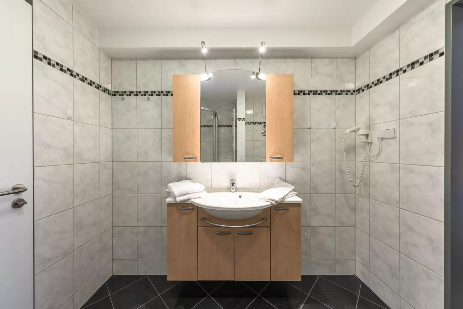 Seeadler 206-Badkamer