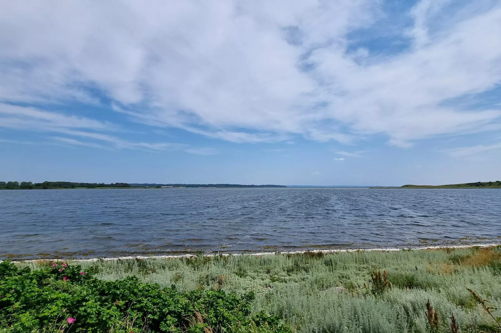 Zeezaligheid met uitzicht -- By Traum Ferienwohnungen-Waterzicht