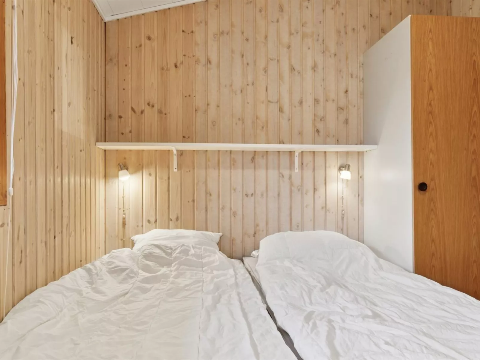 "Titta" - 10m to the fjord-Binnen