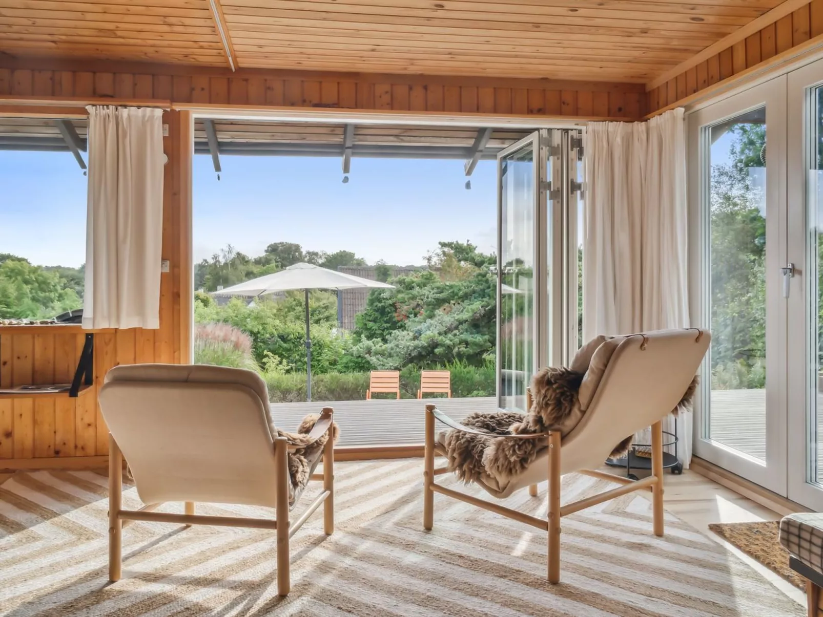 "Yardila" - 1.4km from the sea-Binnen