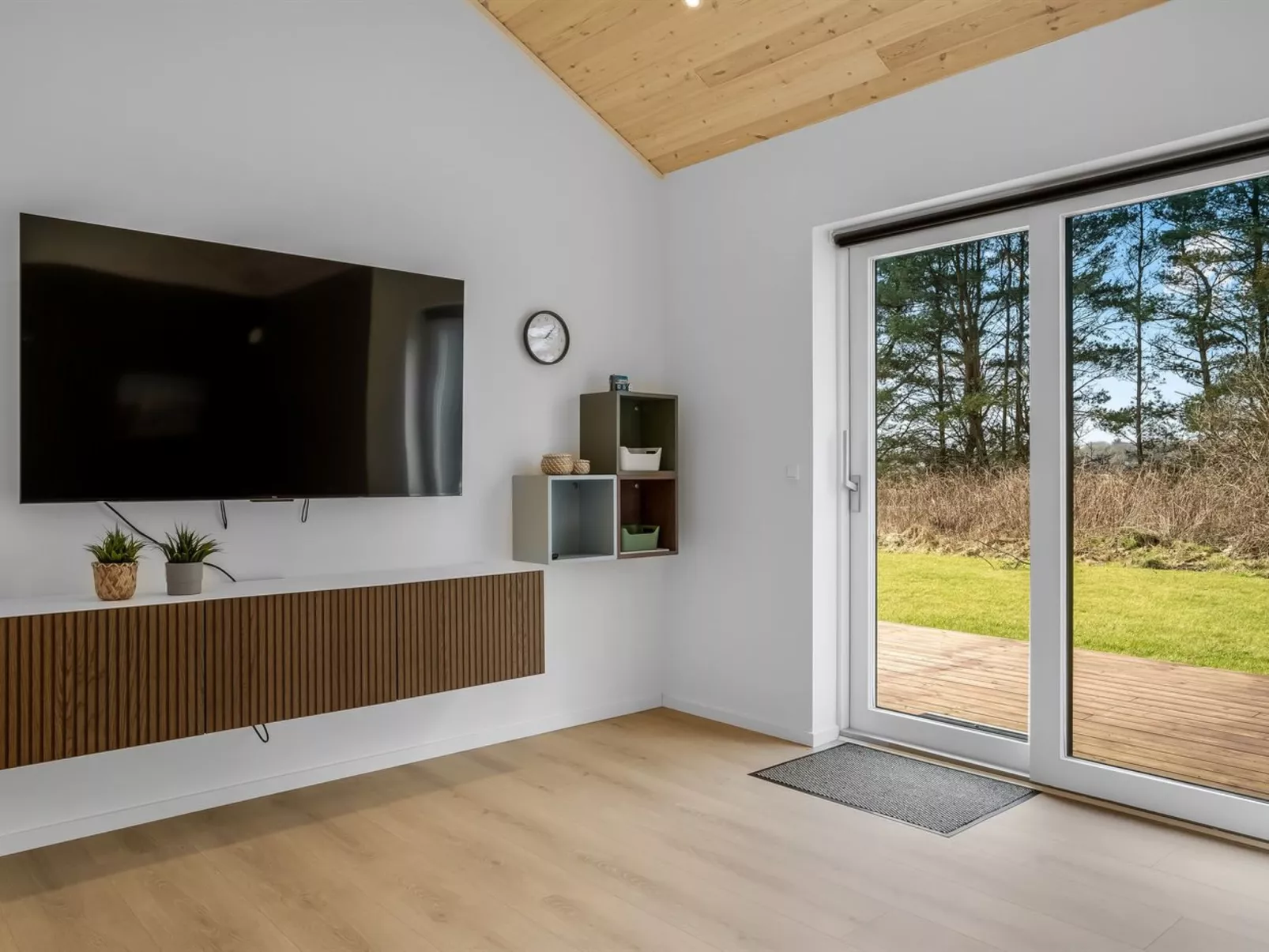 "Herwarth" - 2.3km from the sea-Binnen