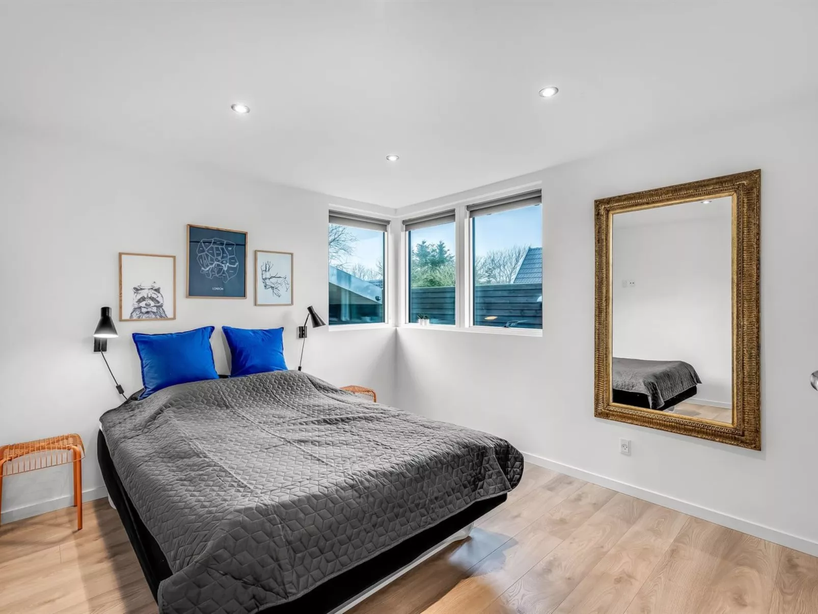 "Carlie" - 250m to the fjord-Binnen