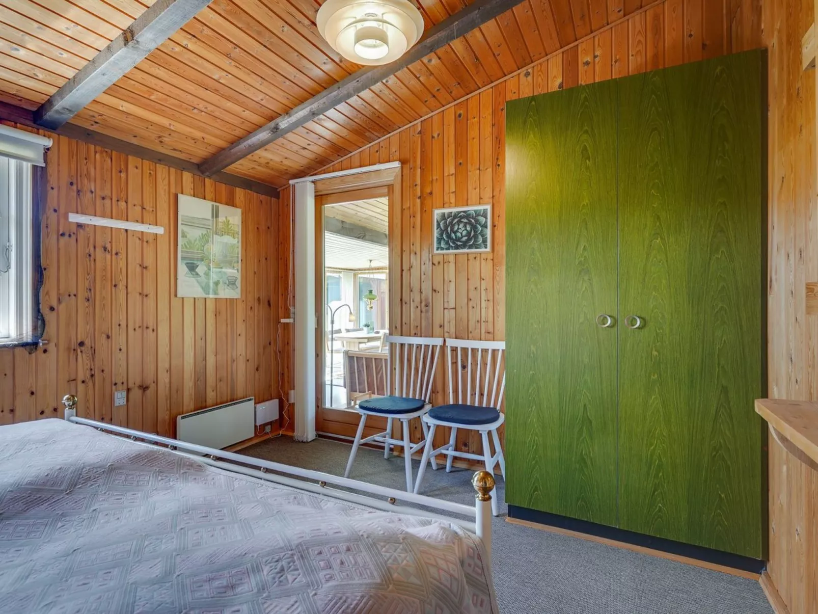 "Kaarle" - 400m to the fjord-Binnen