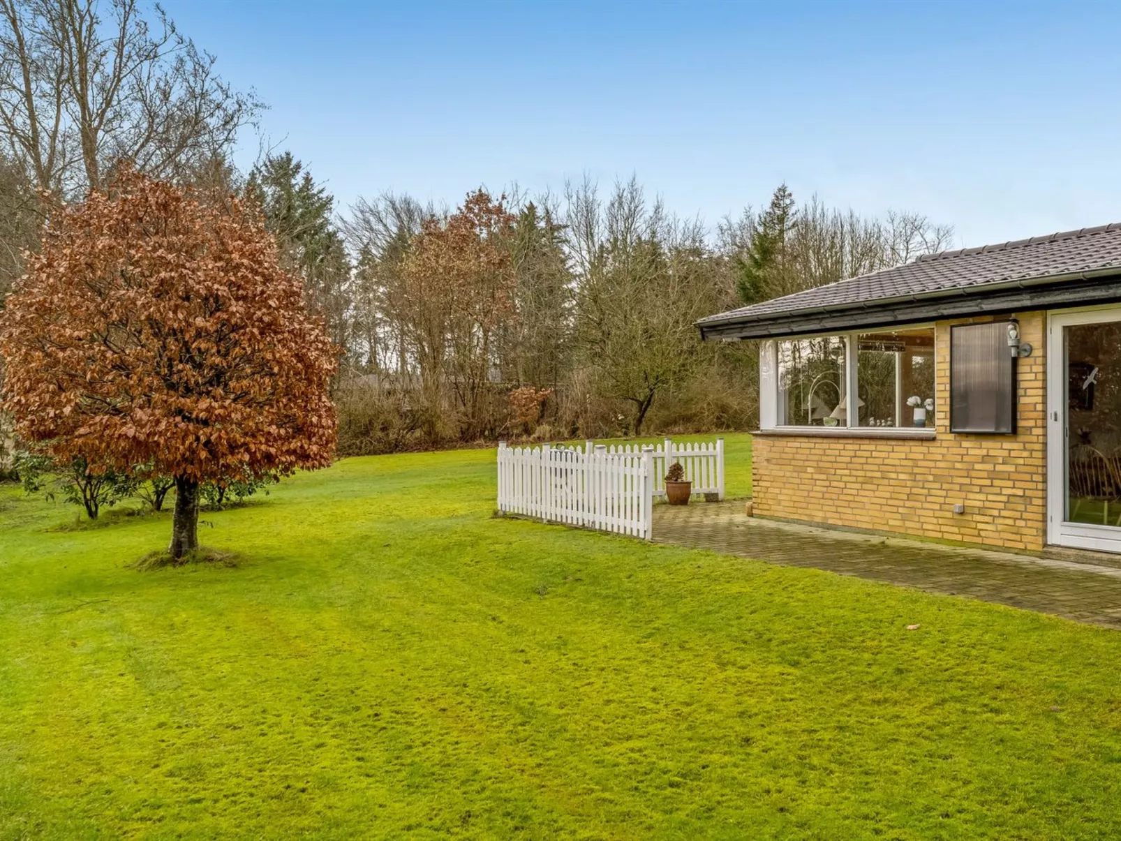 "Marika" - 400m to the fjord-Buiten