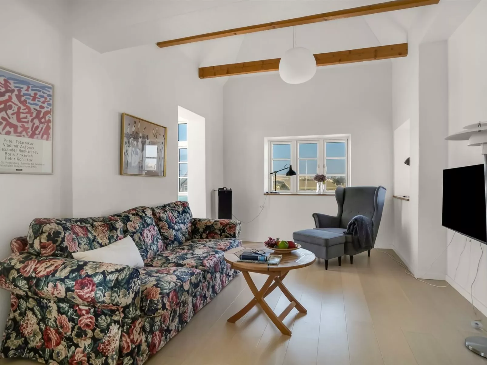 "Amina" - 200m from the sea-Binnen