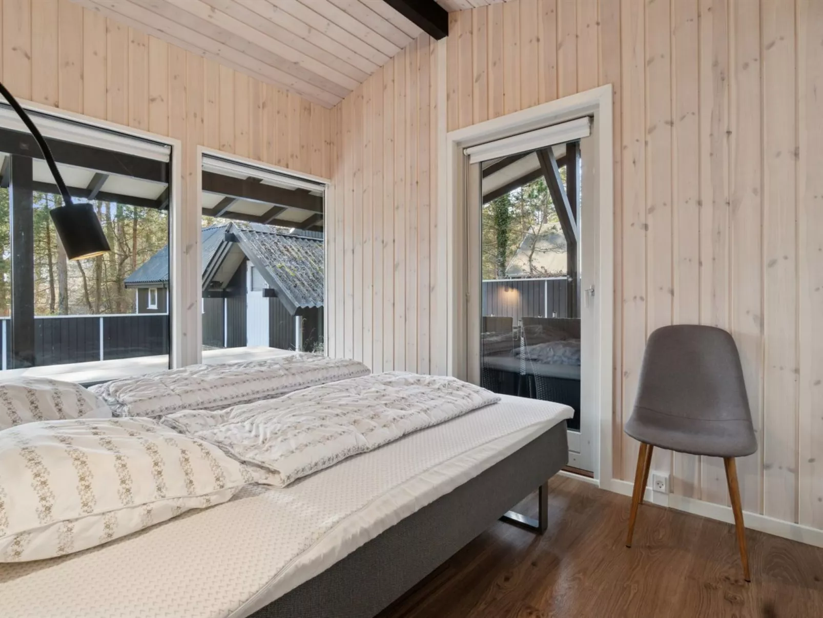 "Ahti" - 340m from the sea-Binnen