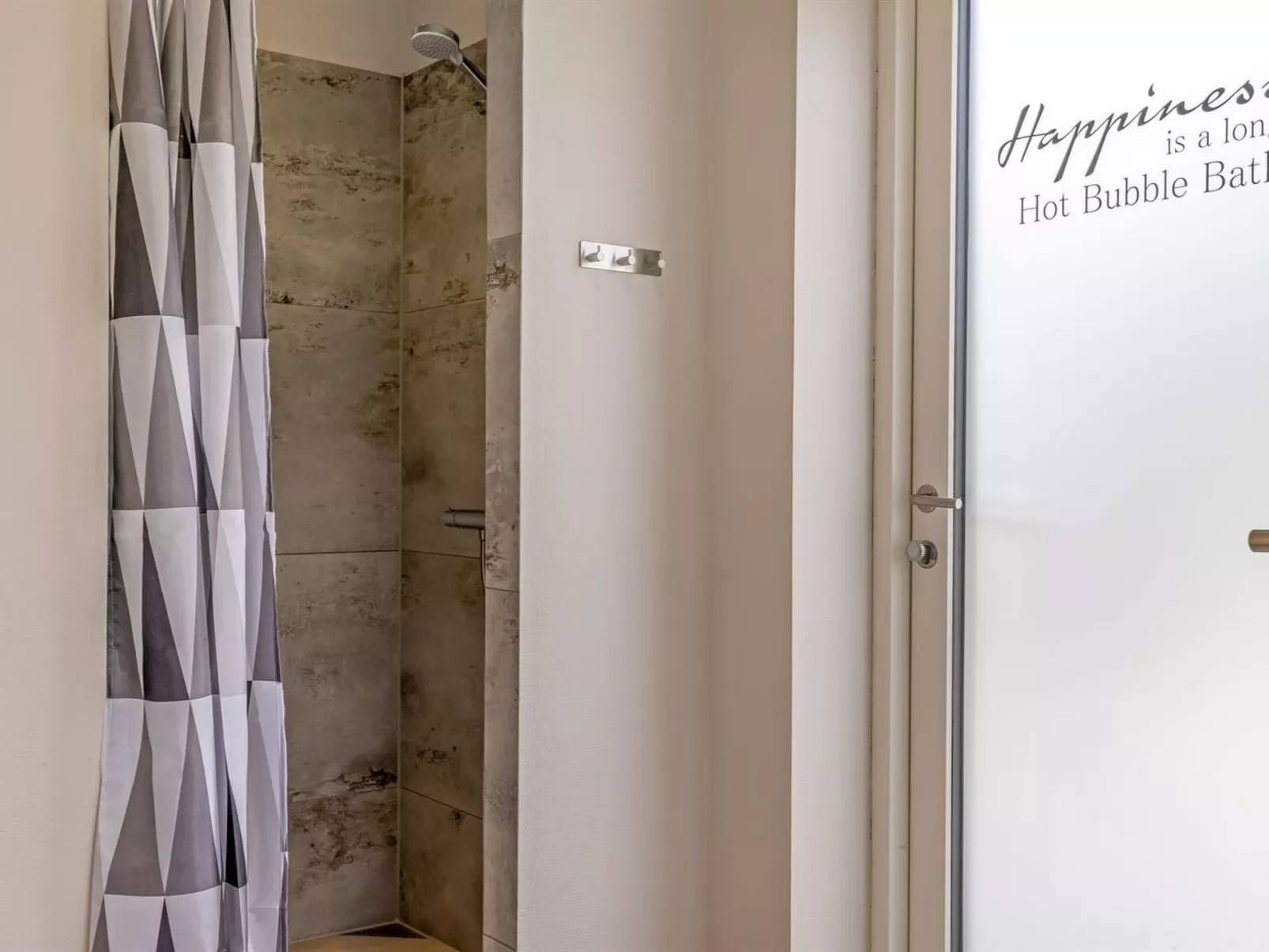 "Alvira" - 30km from the sea-Binnen