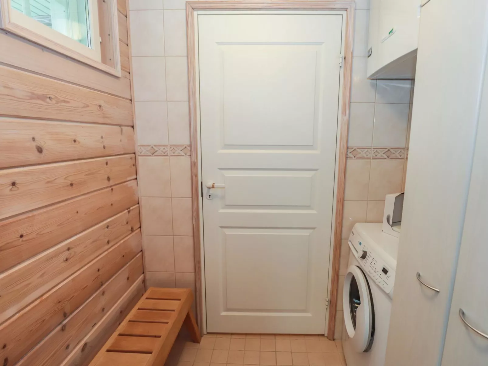 Rukan taikavuosselin helmi 8 b-Binnen