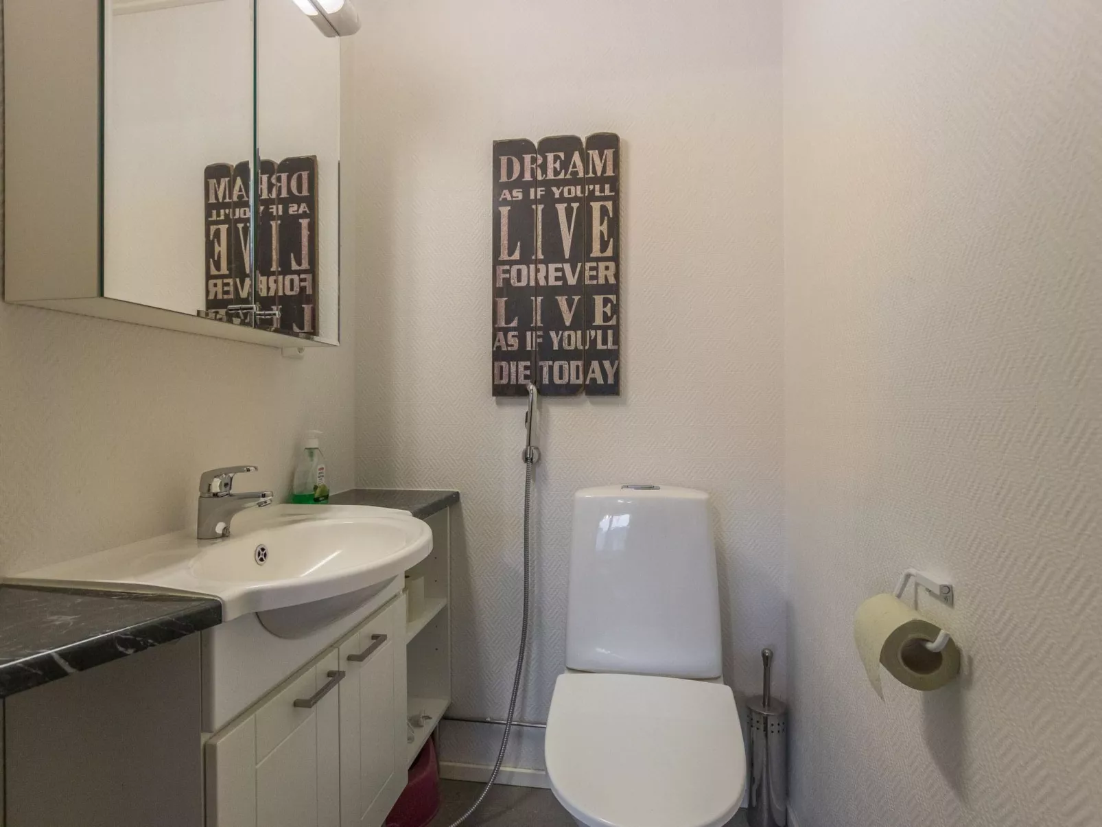 Hil-lak-ka ii as 7-Binnen