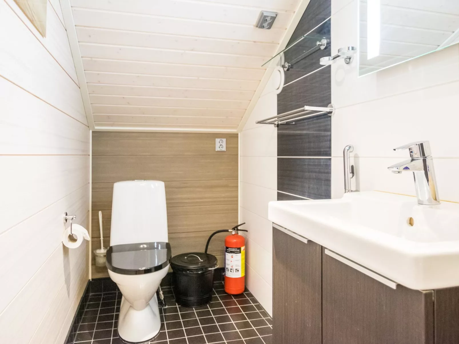 Villa nummenranta 2-Binnen