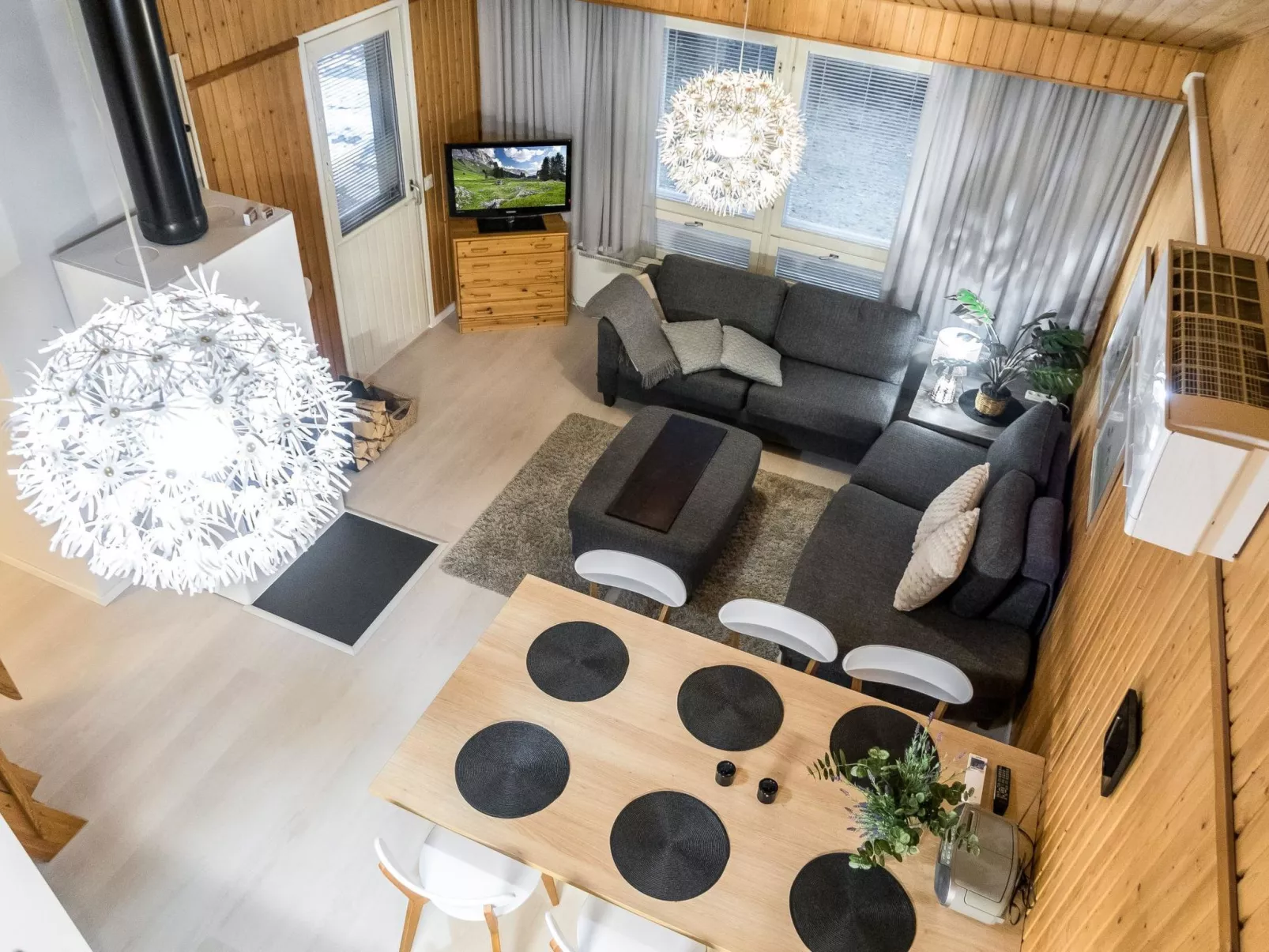 Lomakatti 10b-Binnen