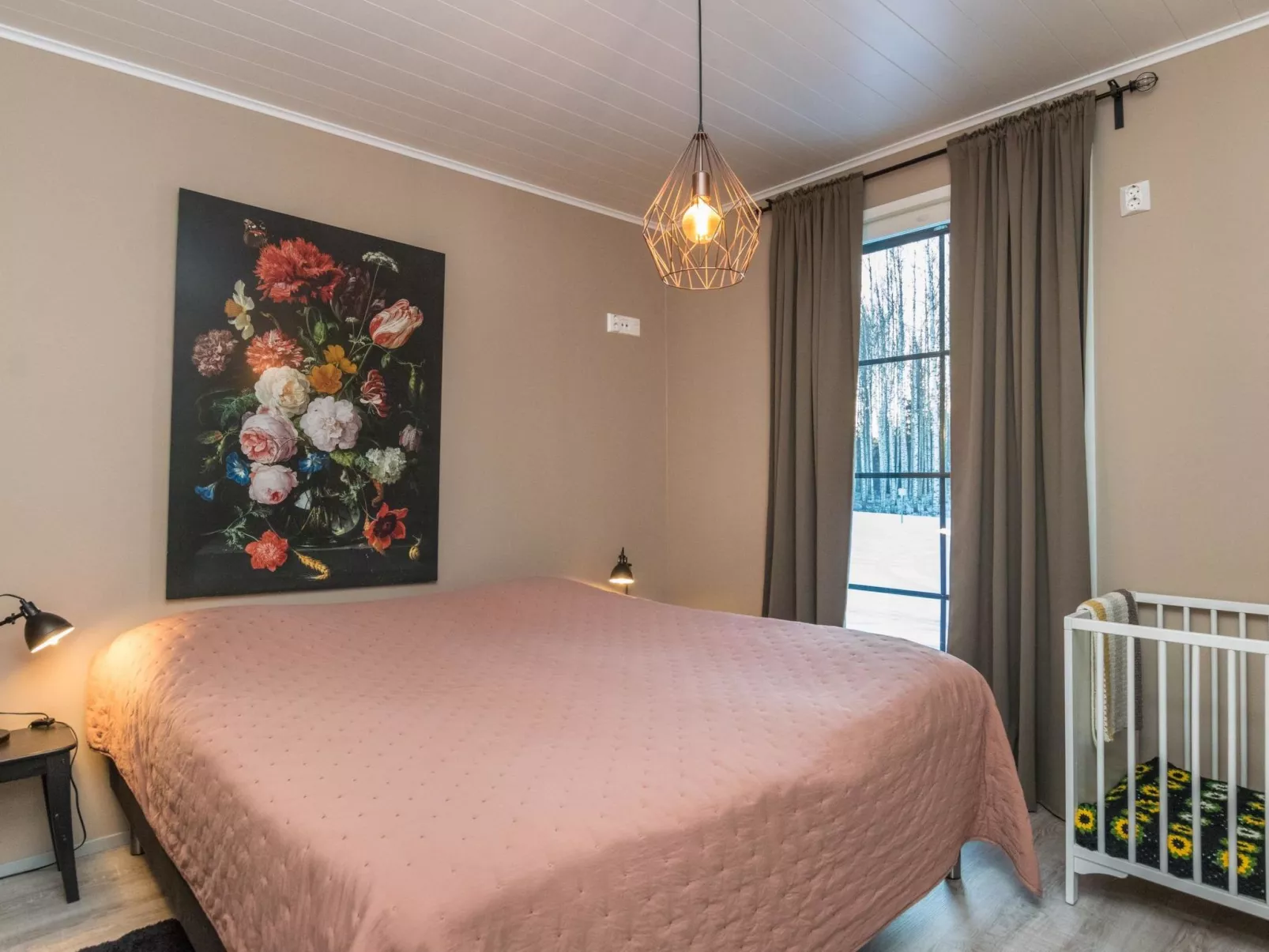 Villa karhentimantti-Binnen