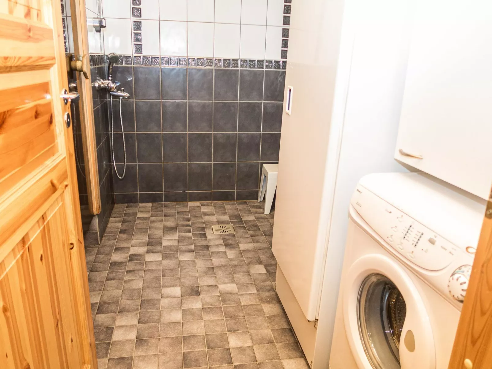 Rukan lepolinna a-Binnen