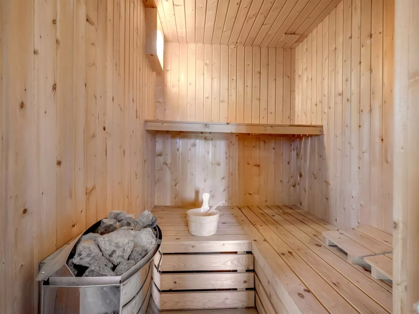 "Fridoline" - 450m from the sea-Binnen