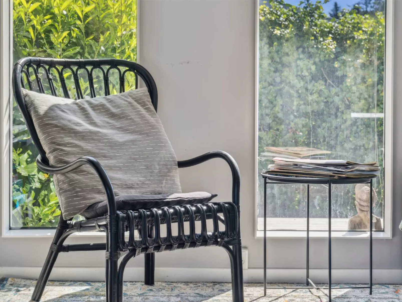 "Bodulf" - 300m from the sea-Binnen