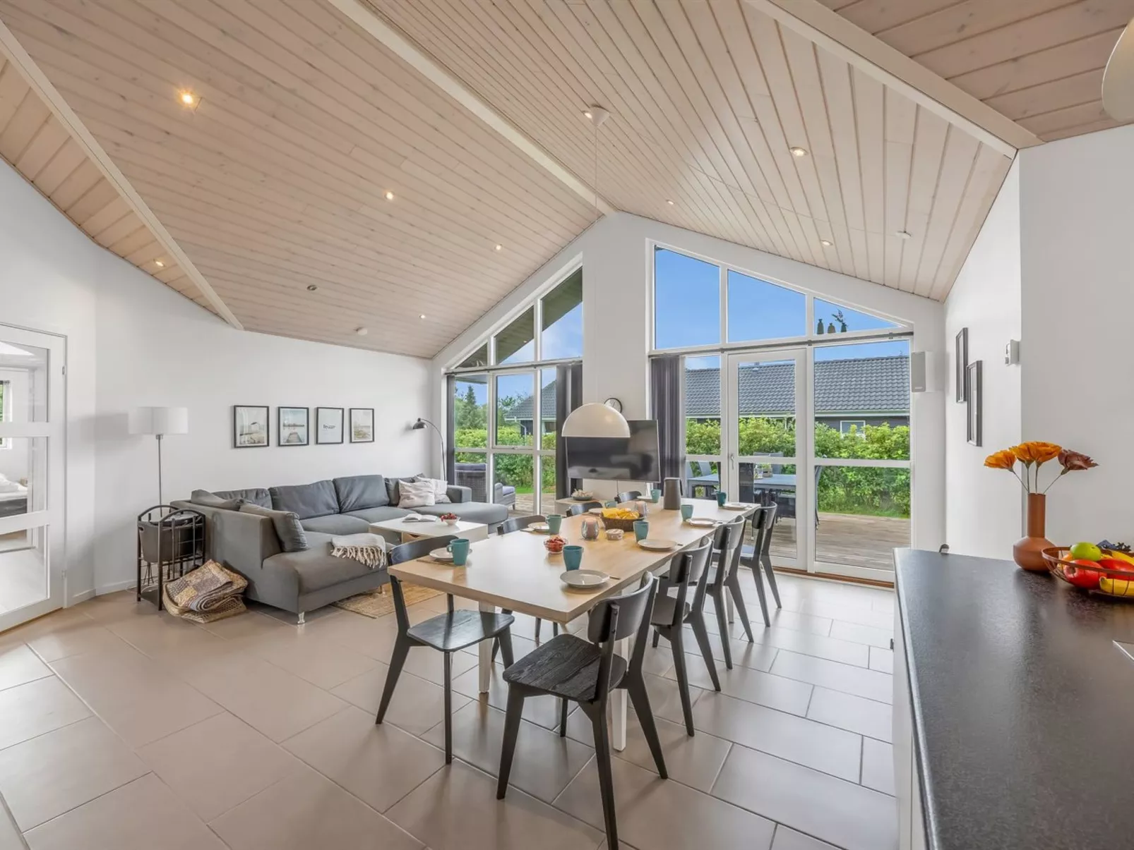 "Smilla" - 1.1km from the sea-Binnen