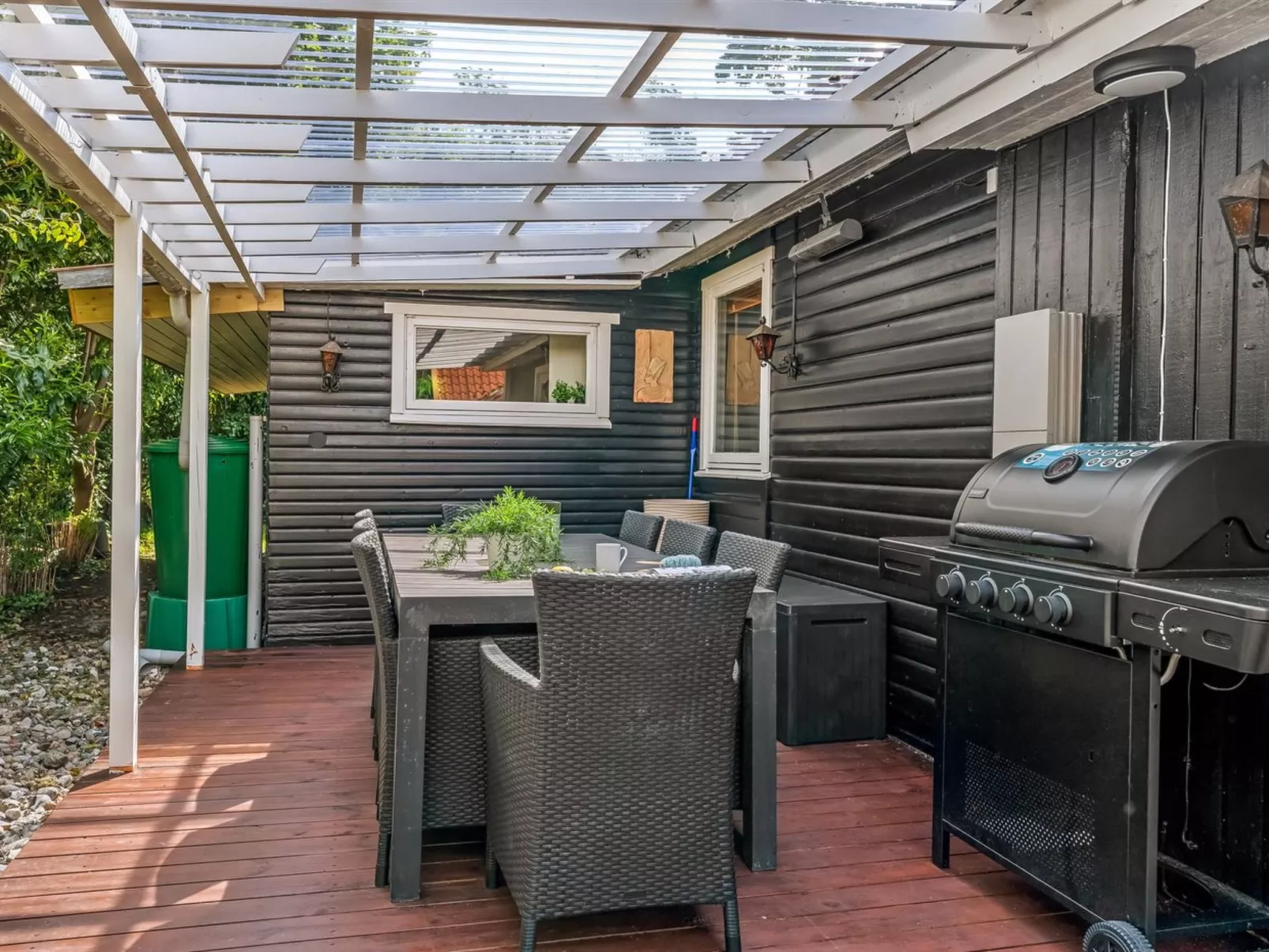 "Rusalina" - 400m from the sea-Buiten