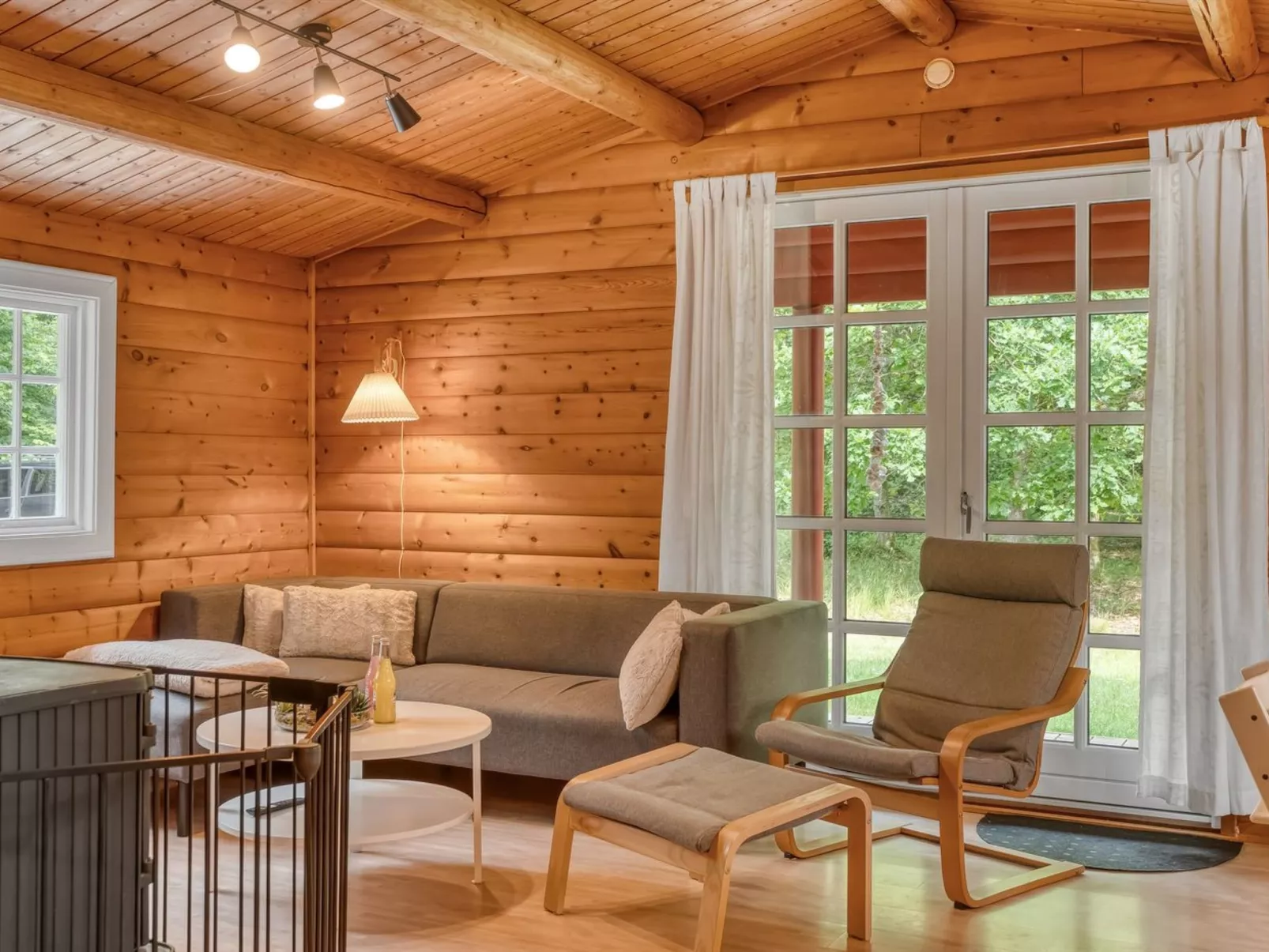 "Thermet" - 1.6km from the sea-Binnen