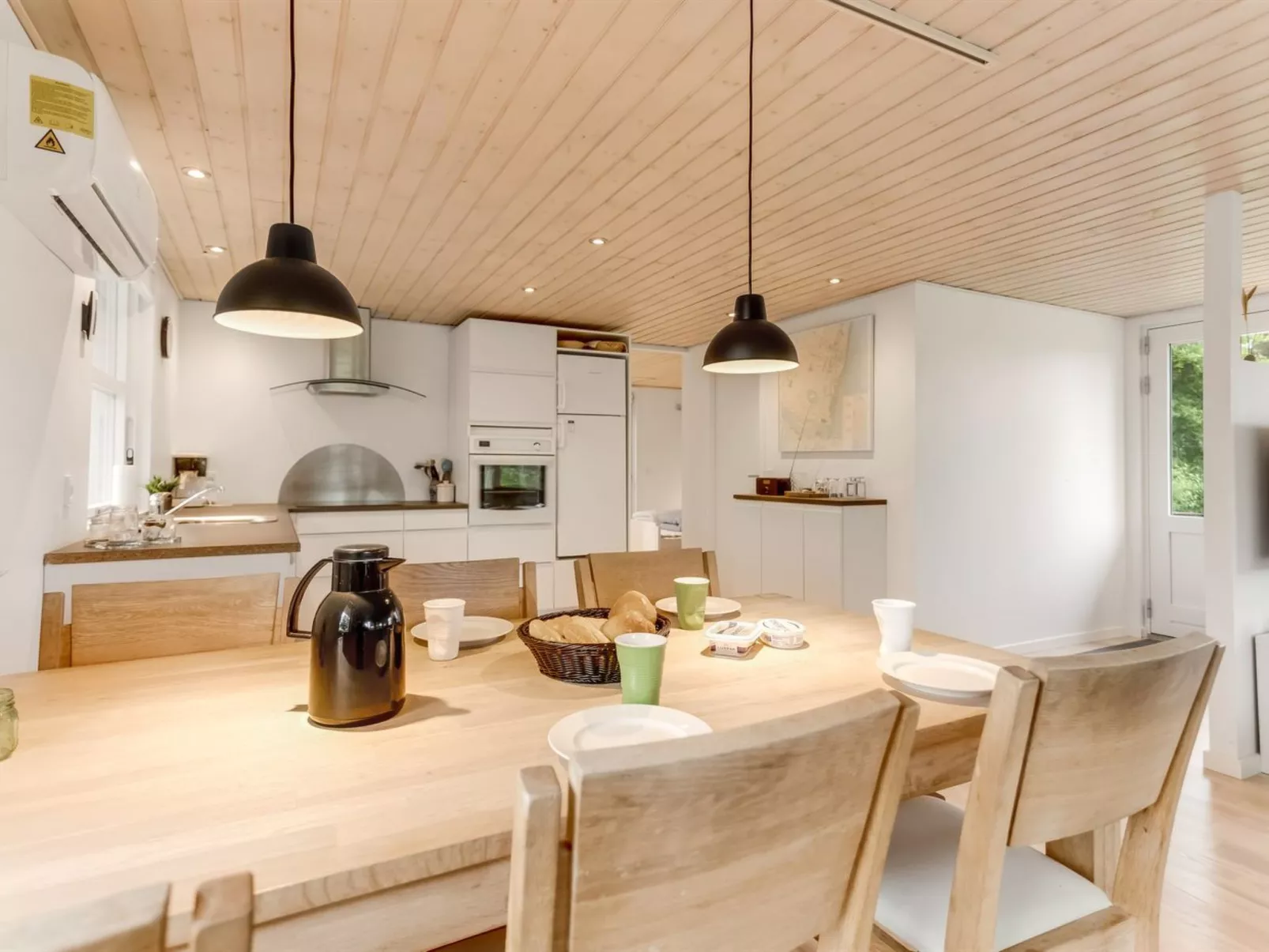 "Alica" -  from the sea-Binnen