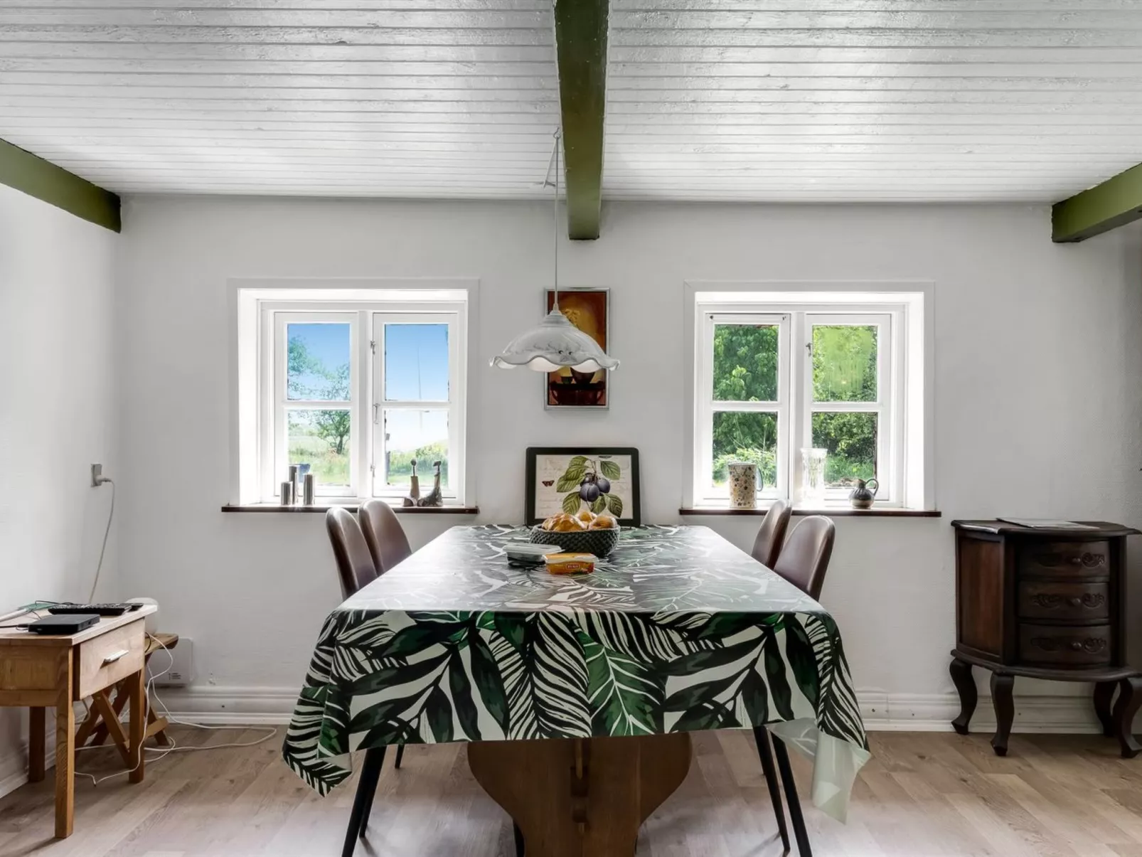 "Aatos" - 2km from the sea-Binnen