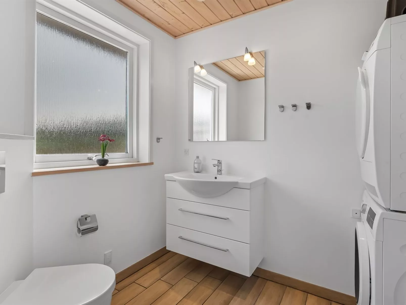 "Hekla" - 150m from the sea-Binnen