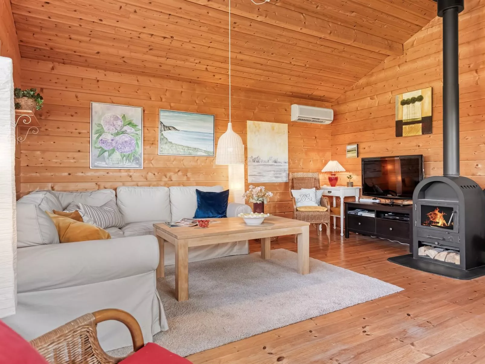 "Helemine" - 500m from the sea-Binnen