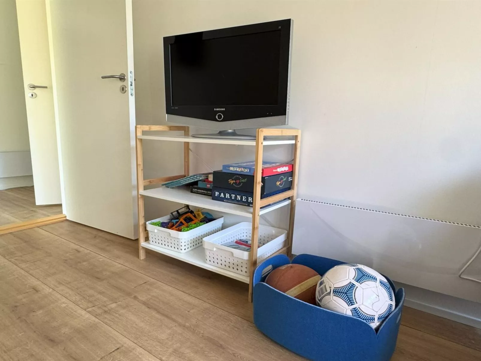 "Albina" - 650m from the sea-Binnen